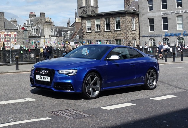 Audi RS5 B8 2012