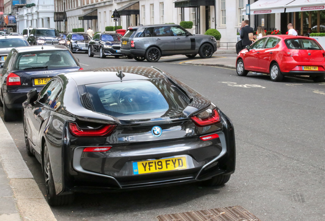 BMW i8 2018