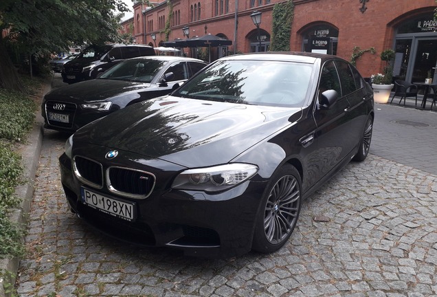 BMW M5 F10 2011