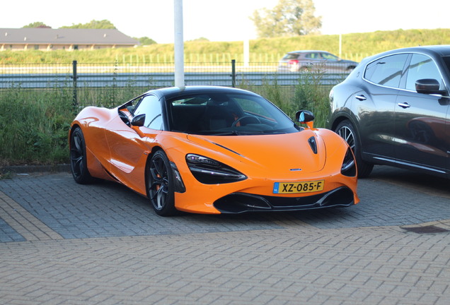 McLaren 720S Spider