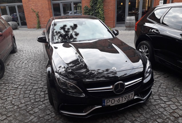 Mercedes-AMG C 63 S W205