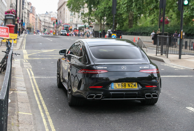 Mercedes-AMG GT 63 S X290