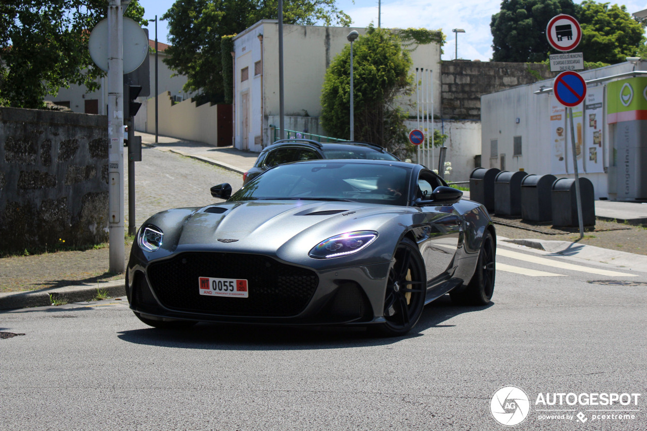 Aston Martin DBS Superleggera