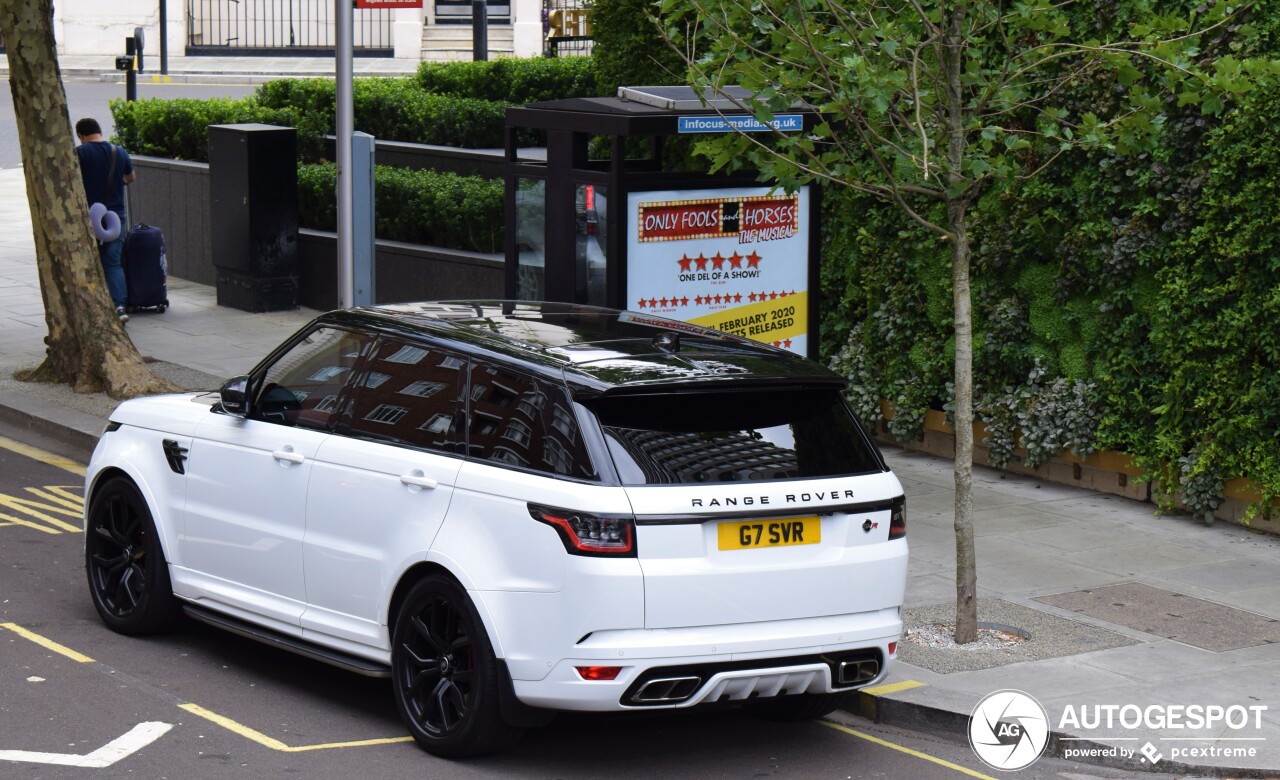 Land Rover Range Rover Sport SVR 2018 Carbon Edition