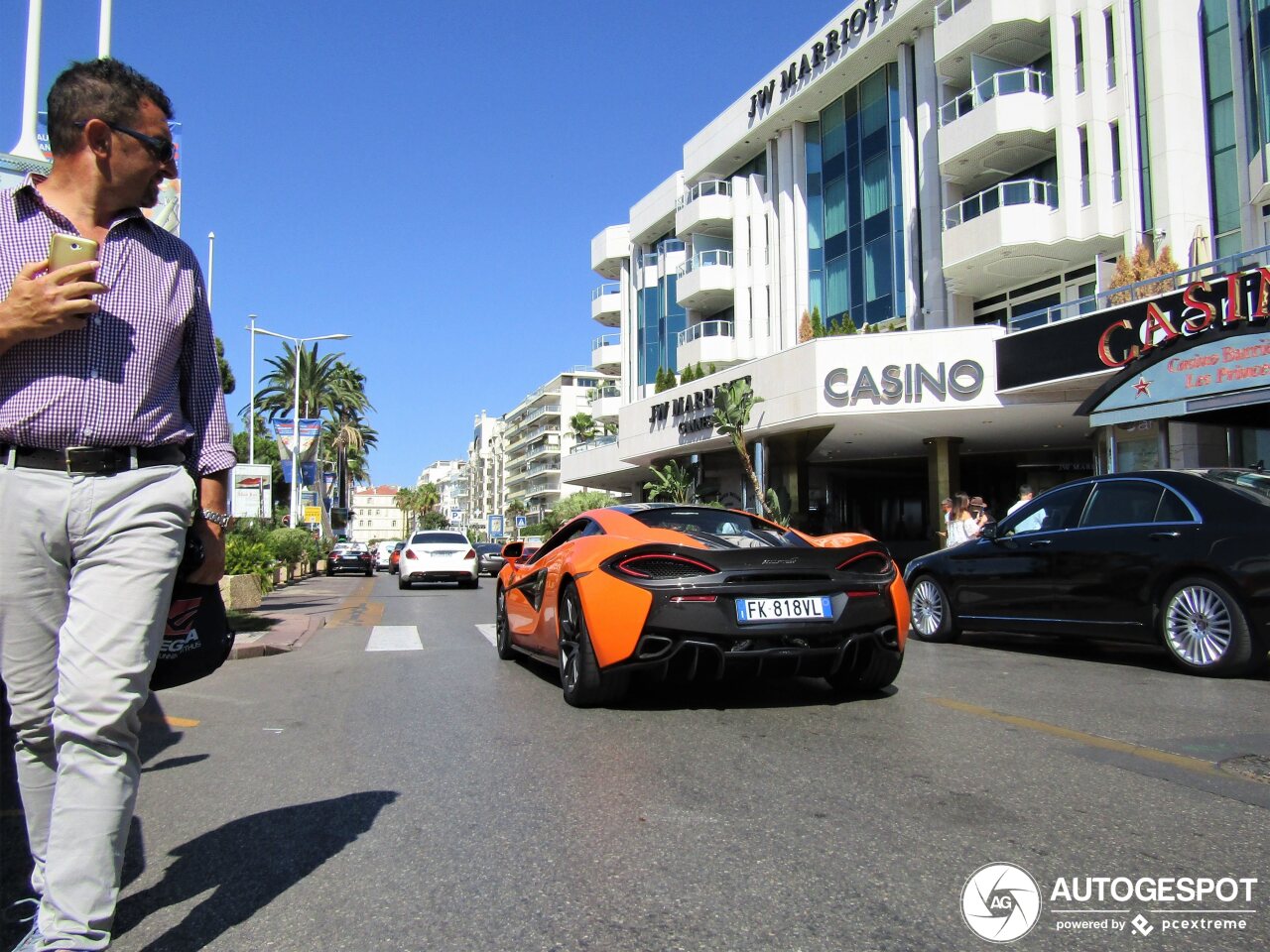 McLaren 570S