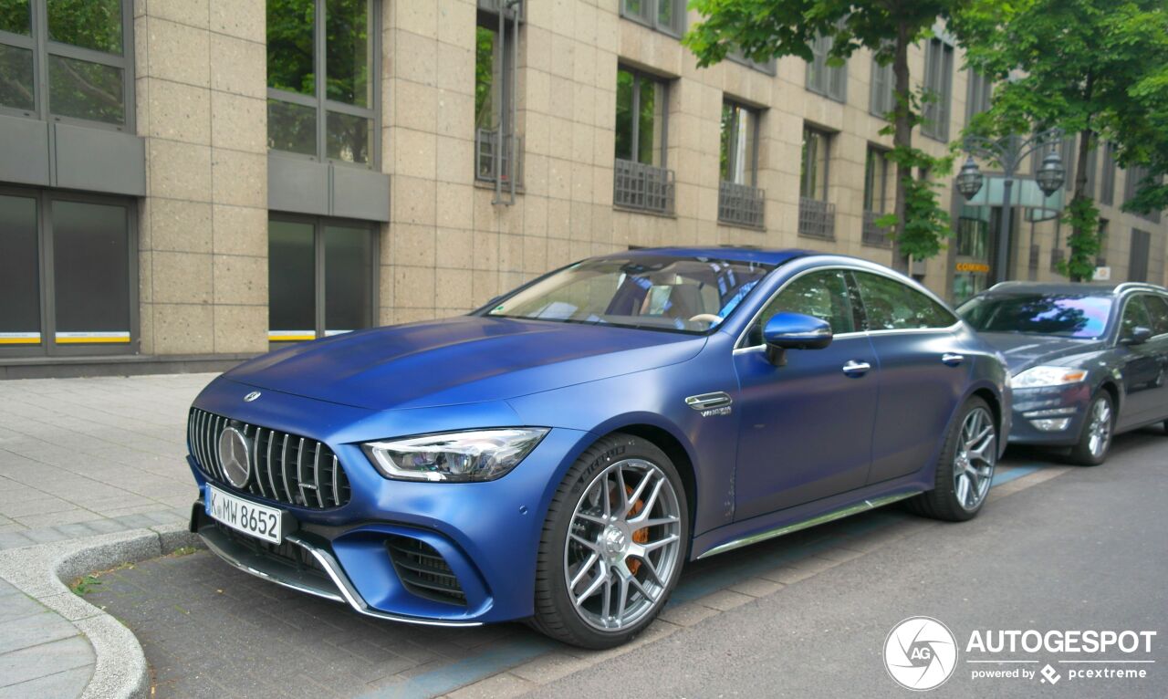 Mercedes-AMG GT 63 S X290