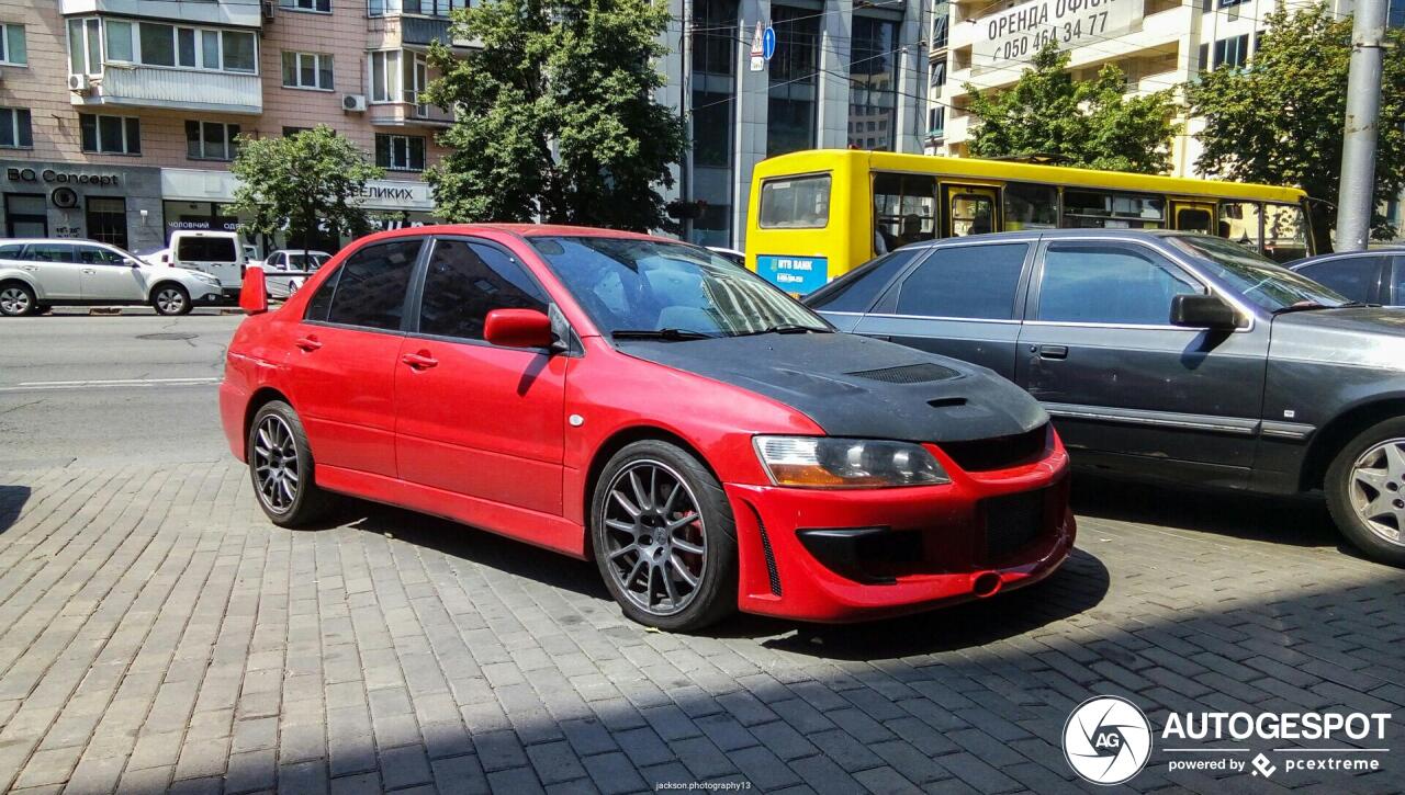 Mitsubishi Lancer Evolution IX