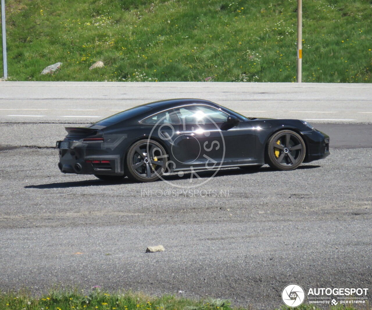 Porsche 992 Turbo