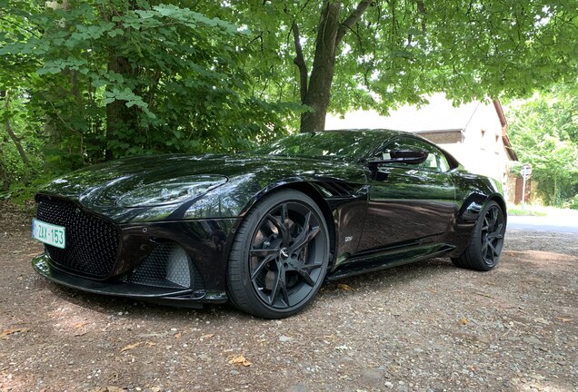 Aston Martin DBS Superleggera