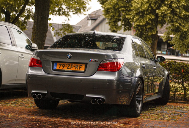 BMW M5 E60 2005