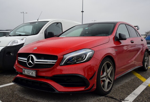 Mercedes-AMG A 45 W176 2015