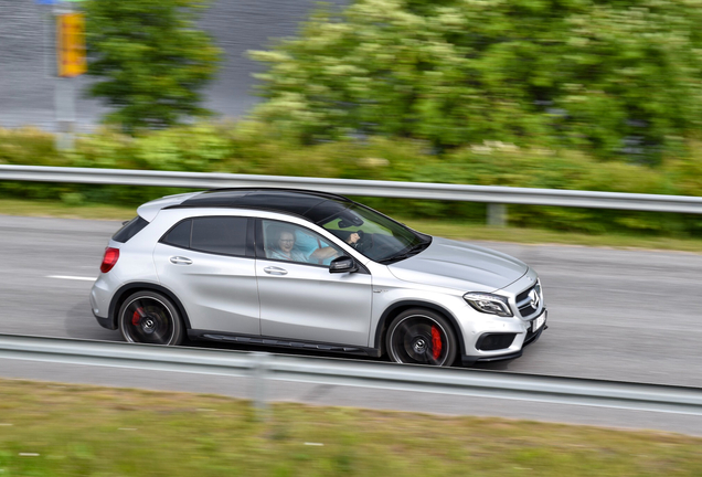 Mercedes-AMG GLA 45 X156