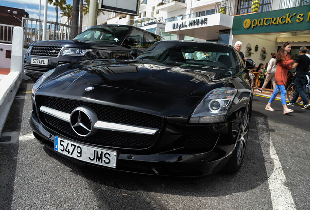 Mercedes-Benz SLS AMG