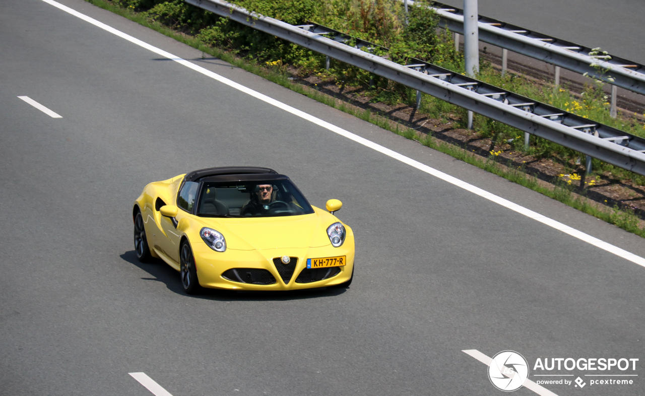 Alfa Romeo 4C Spider