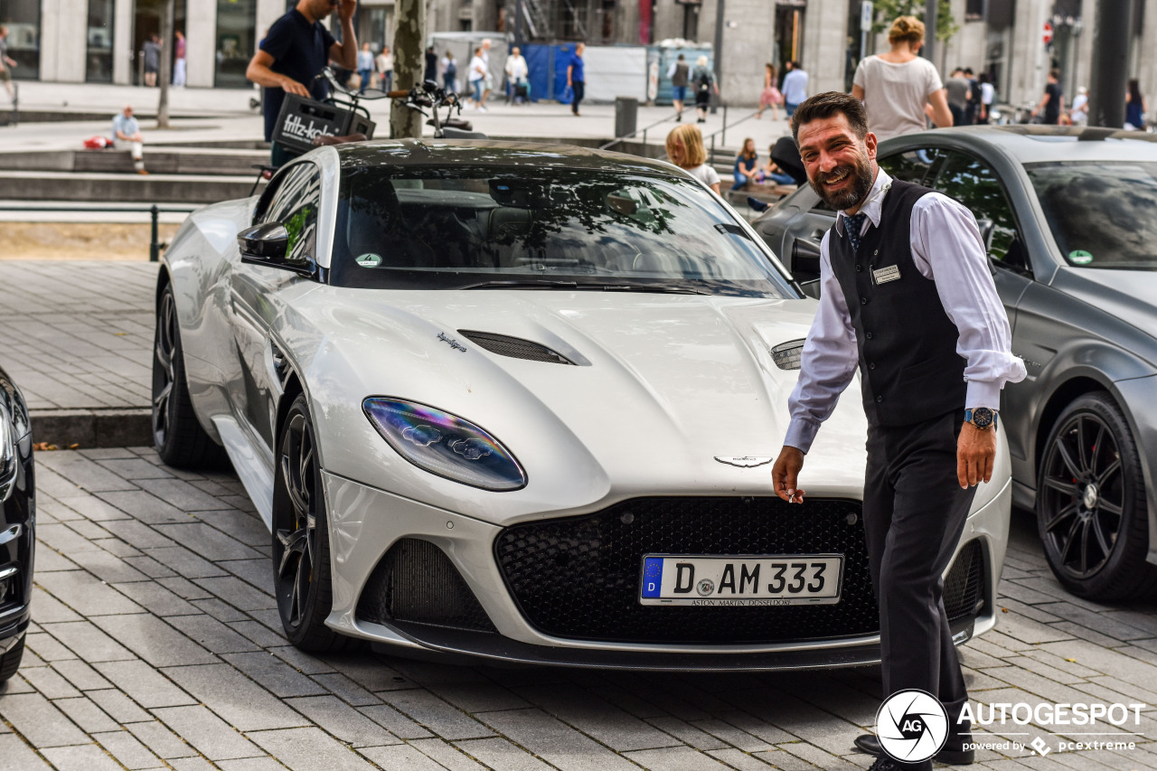 Aston Martin DBS Superleggera