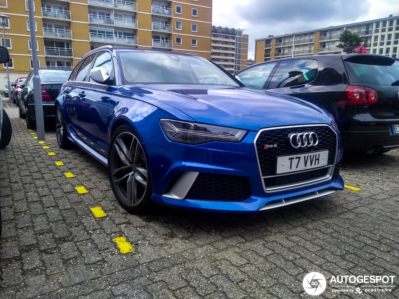 Audi RS6 Avant C7 2015