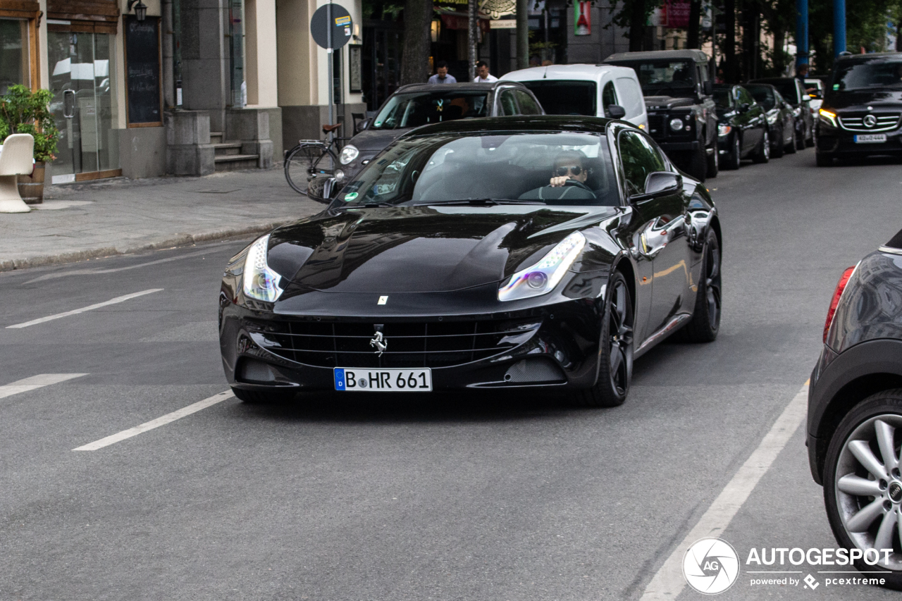 Ferrari FF