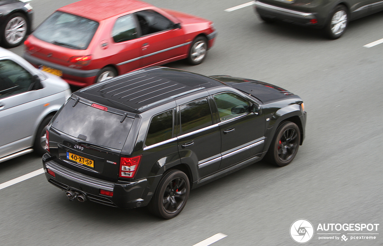 Jeep Grand Cherokee SRT-8 2005