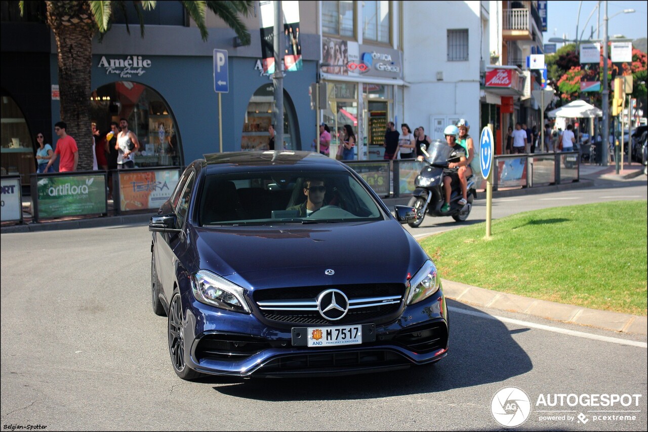 Mercedes-AMG A 45 W176 2015