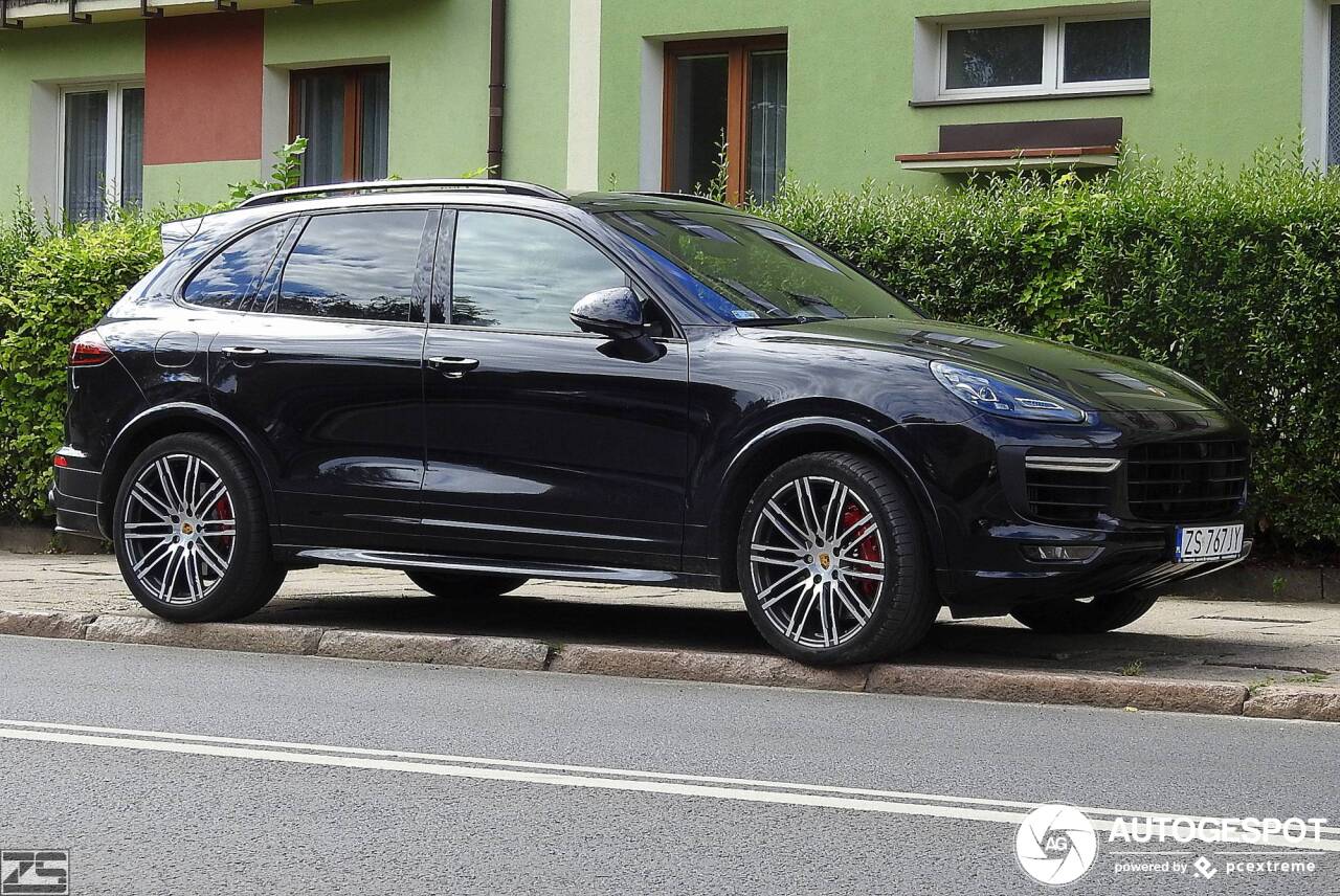 Porsche 958 Cayenne GTS MkII