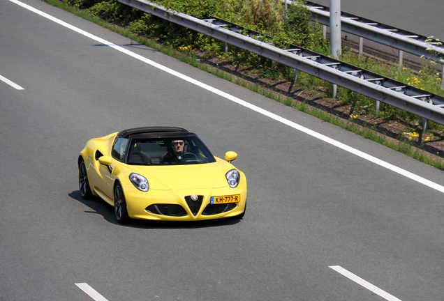 Alfa Romeo 4C Spider