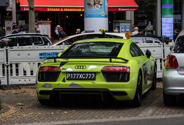 Audi R8 V10 Plus 2015