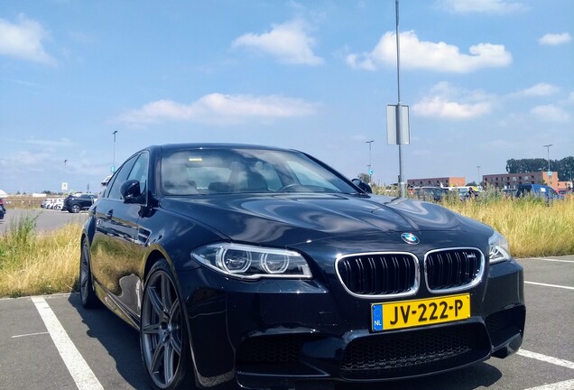 BMW M5 F10 2014