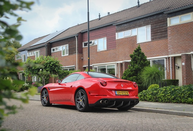 Ferrari California T