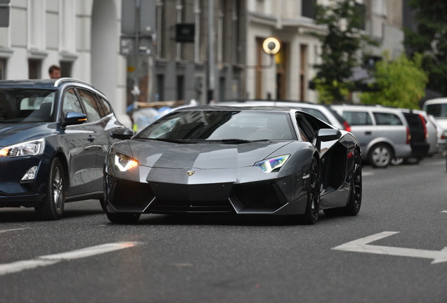 Lamborghini Aventador LP700-4