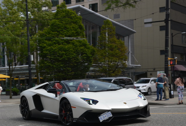 Lamborghini Aventador LP720-4 Roadster 50° Anniversario