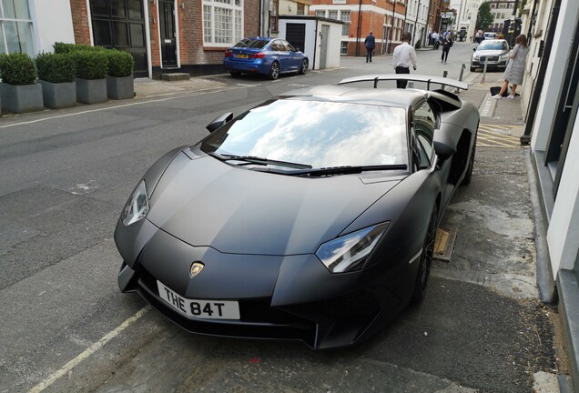 Lamborghini Aventador LP750-4 SuperVeloce Roadster