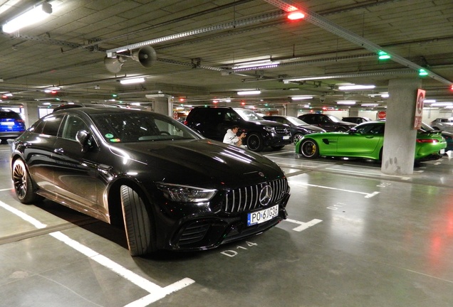 Mercedes-AMG GT 63 S X290