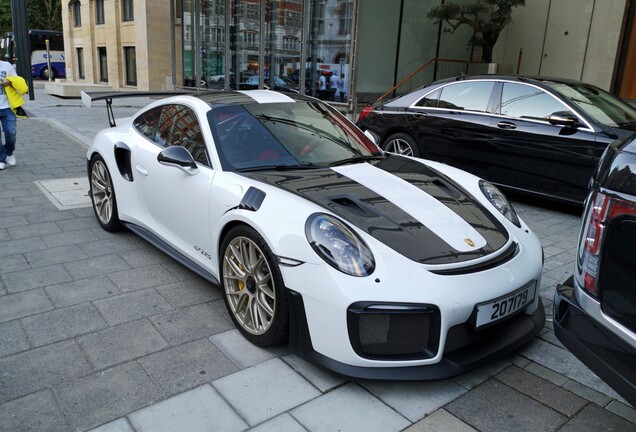 Porsche 991 GT2 RS Weissach Package