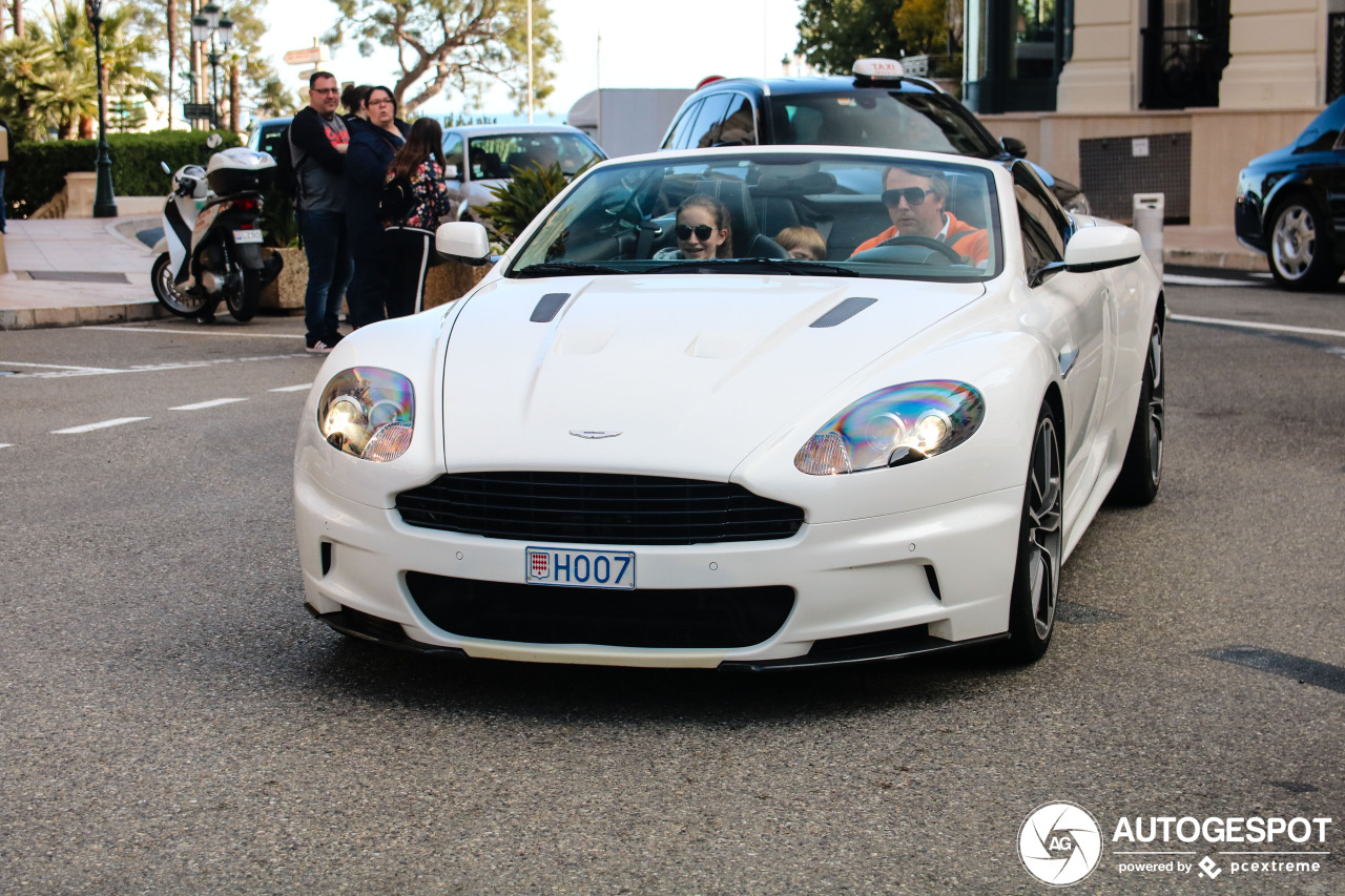 Aston Martin DBS Volante