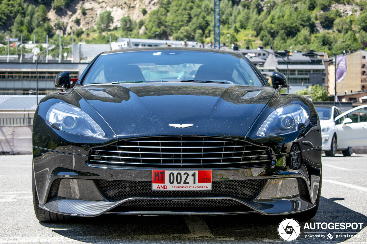 Aston Martin Vanquish 2013