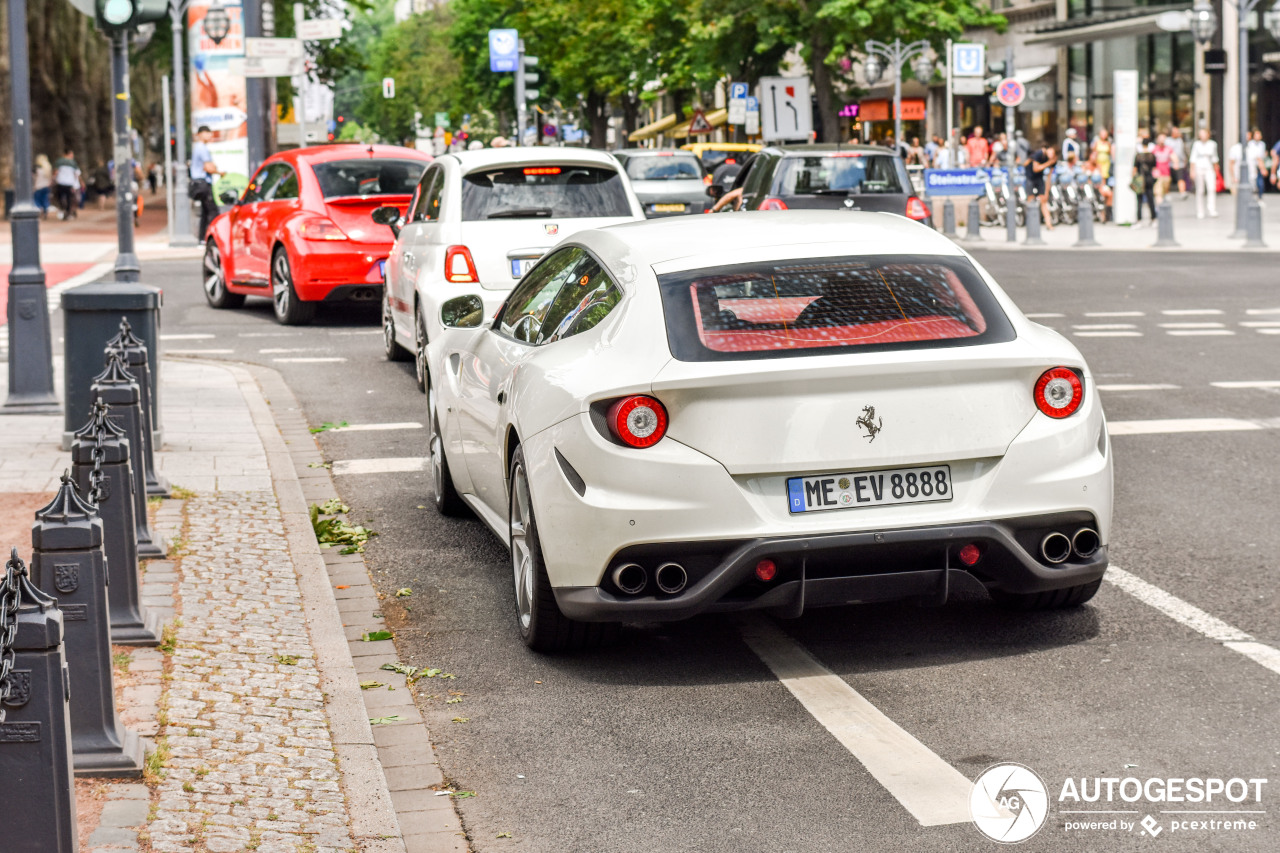 Ferrari FF