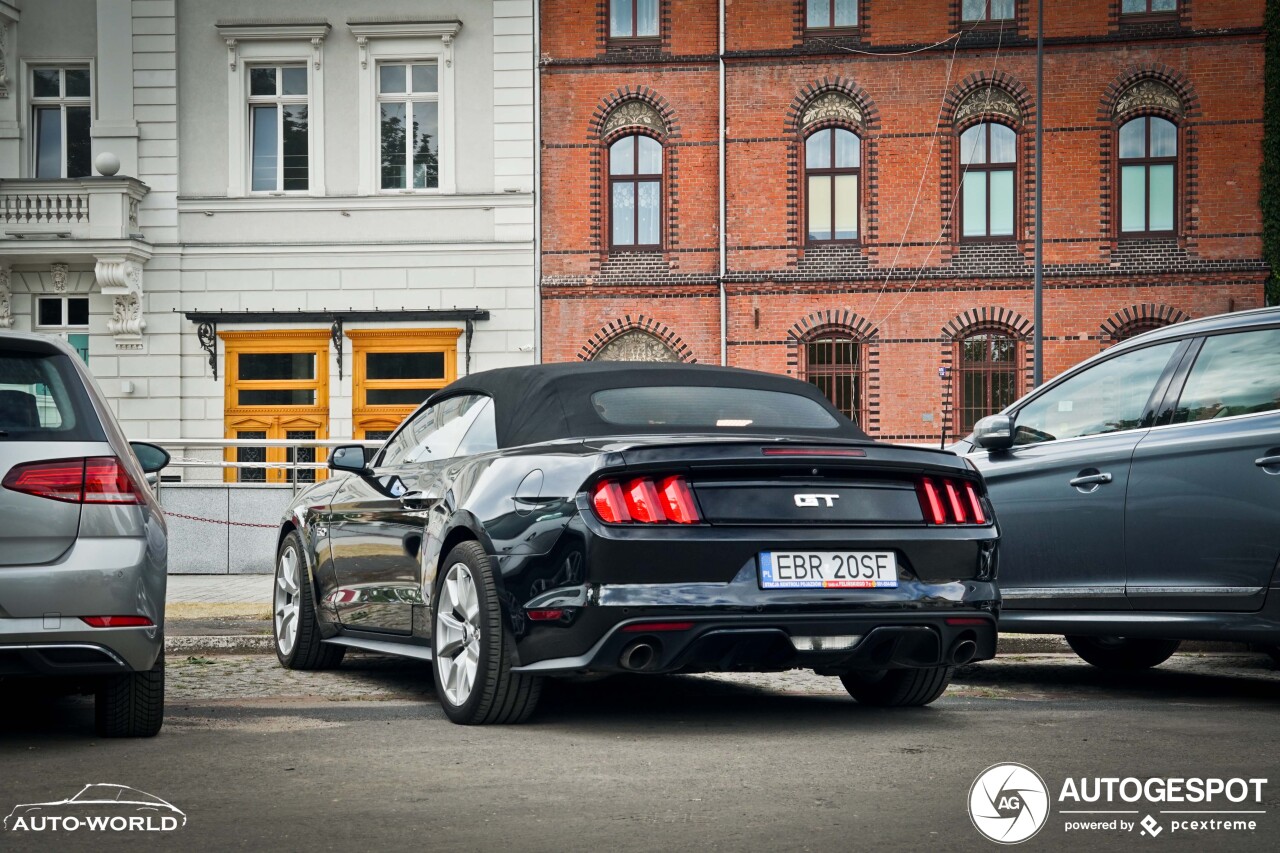 Ford Mustang GT Convertible 2015