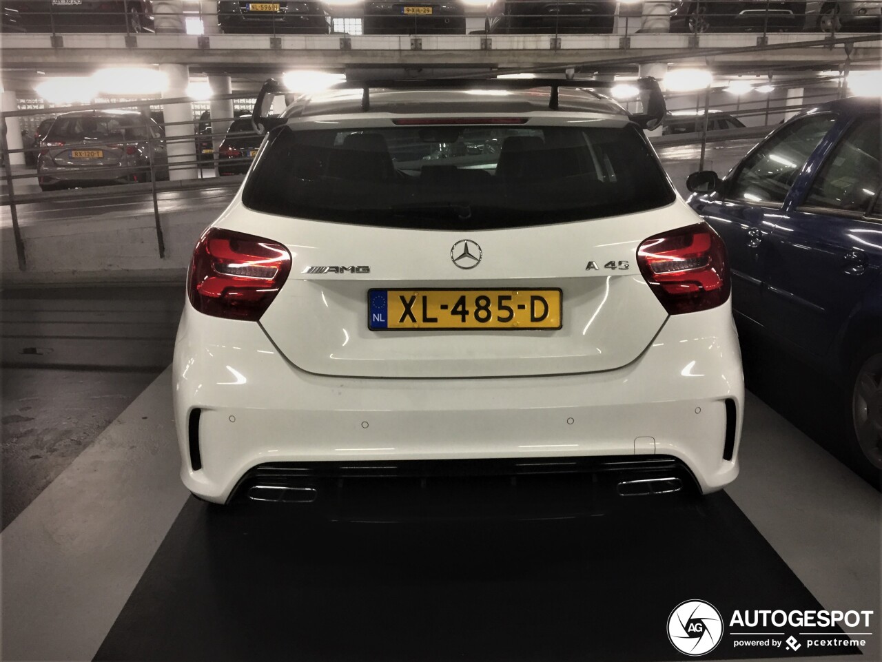 Mercedes-AMG A 45 W176 2015