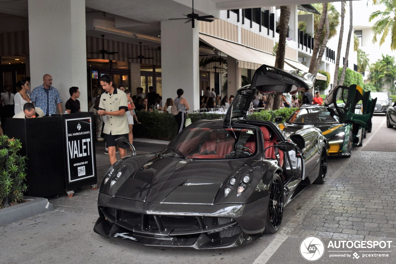 Pagani Huayra Carbon Edition