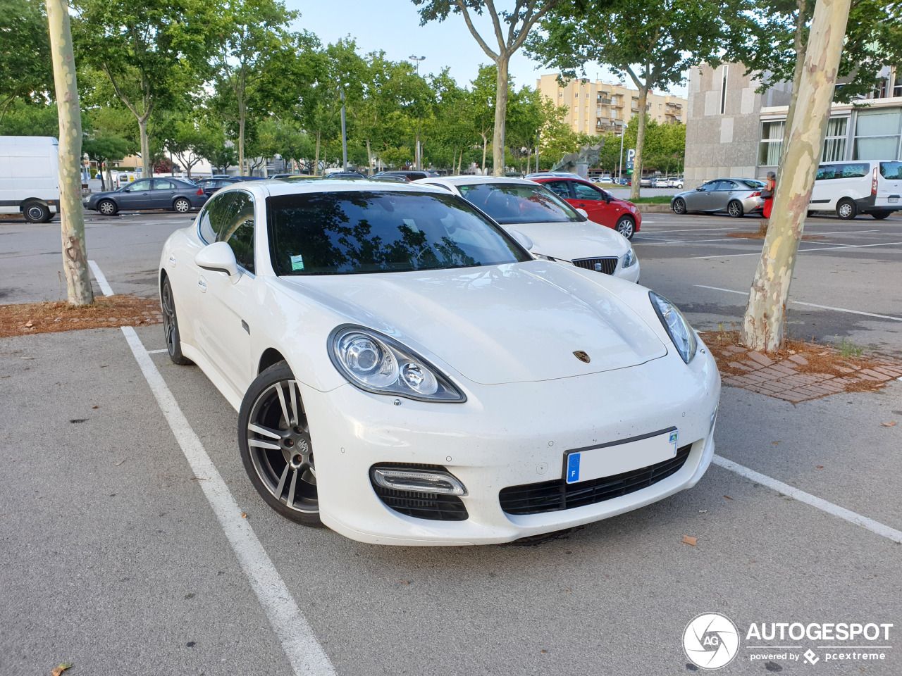 Porsche 970 Panamera Turbo MkI