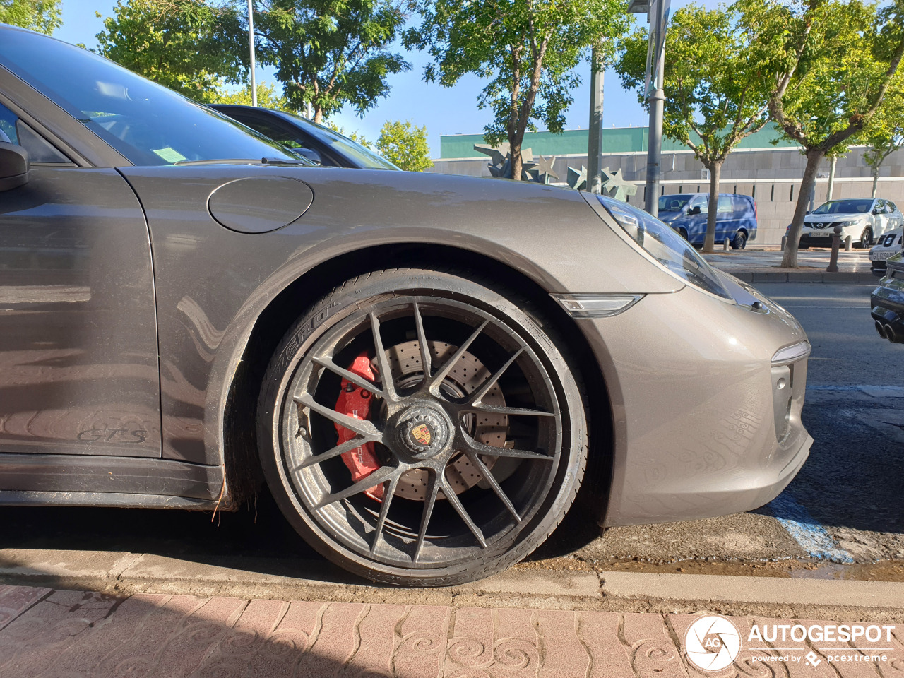 Porsche 991 Carrera 4 GTS Cabriolet MkII