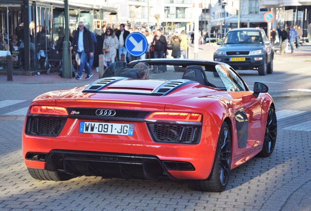 Audi R8 V10 Spyder 2016