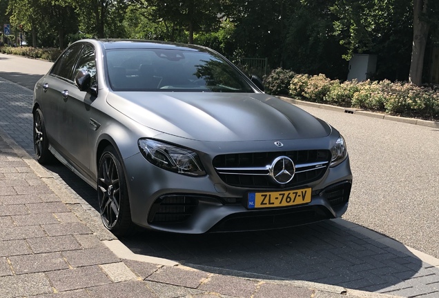 Mercedes-AMG E 63 S W213 Edition 1