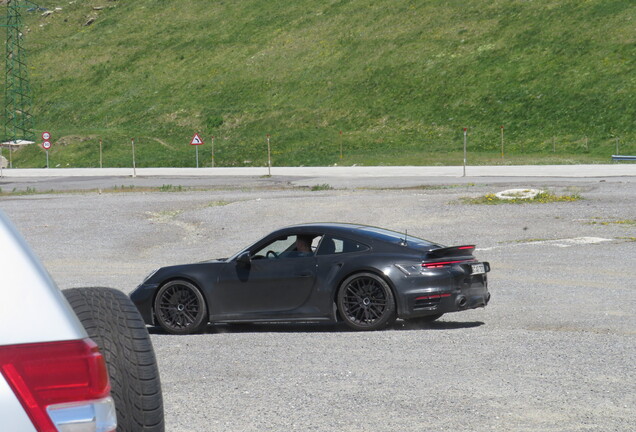 Porsche 992 Turbo