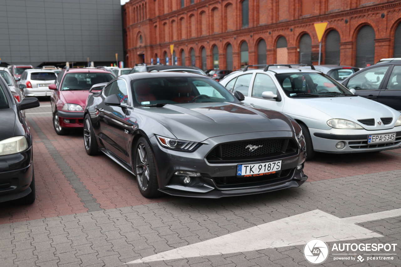 Ford Mustang GT 2015