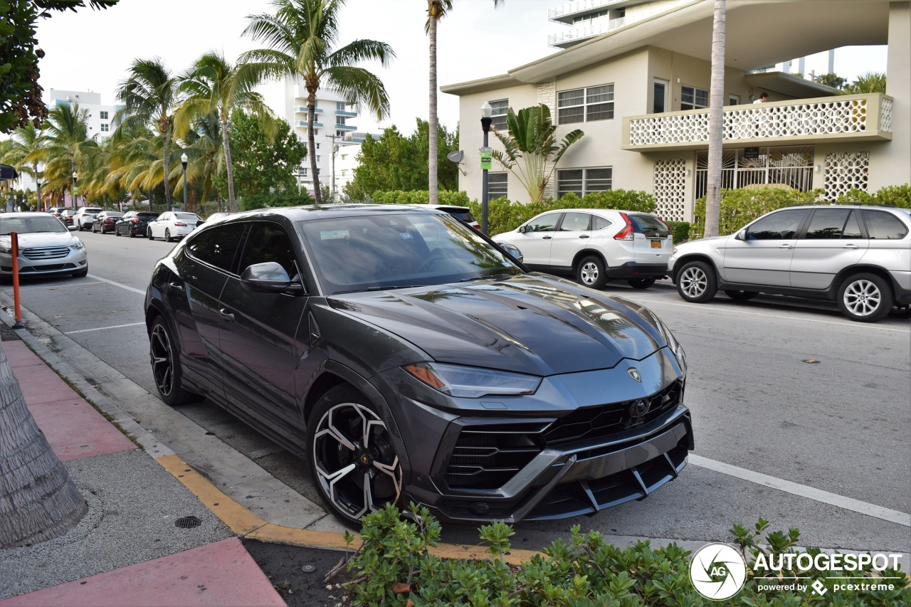 Lamborghini Urus Topcar Design