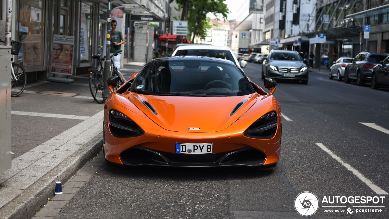 McLaren 720S