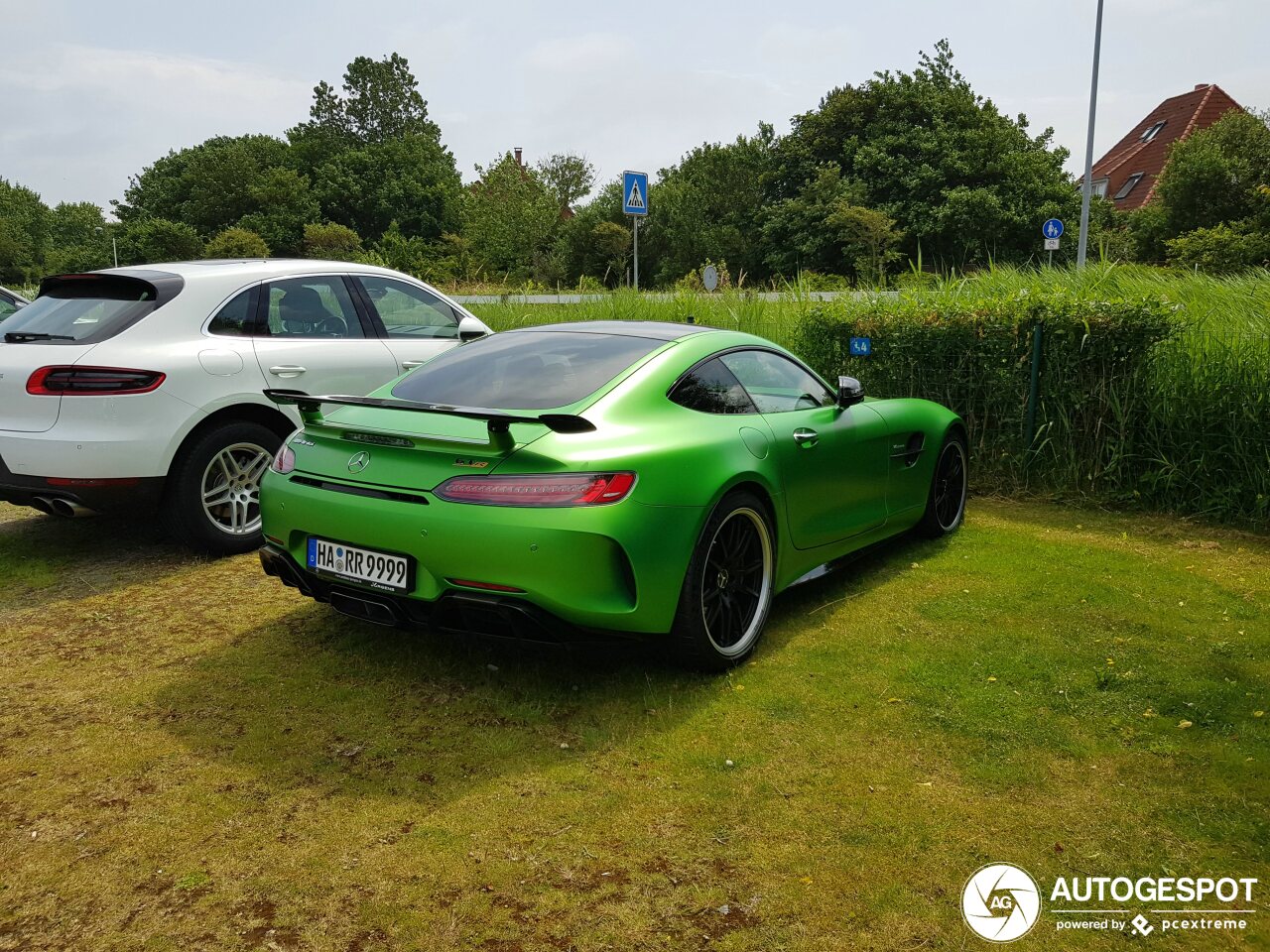 Mercedes-AMG GT R C190