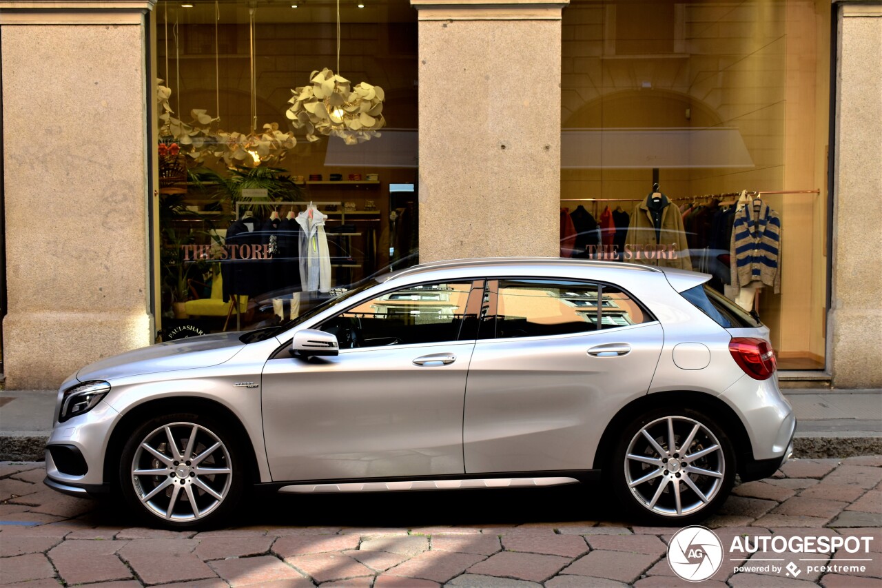 Mercedes-AMG GLA 45 X156