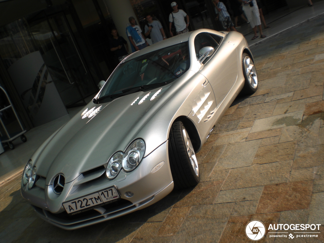 Mercedes-Benz SLR McLaren